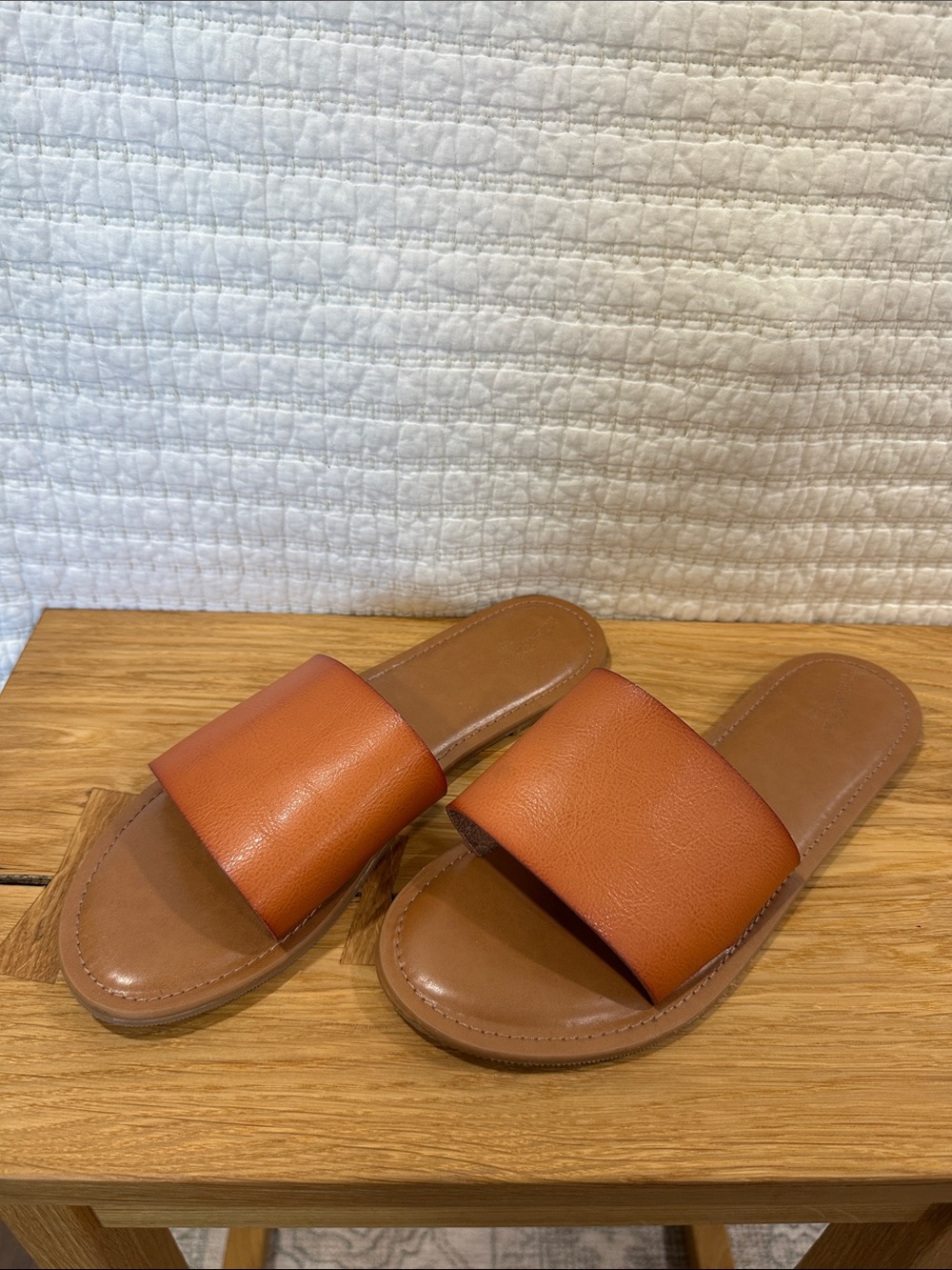 Universal Thread Orange-Tan Slide Faux Leather Sandals Size 9